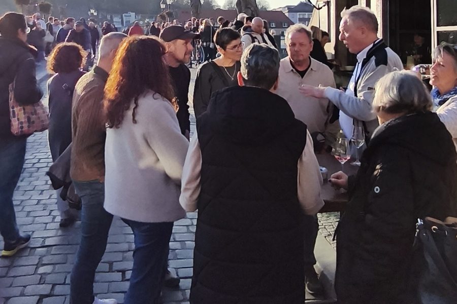 Wuerzburg wine tour with Reimagine Tours®  – guided vineyard and city experience Reimagine Tours®  Wuerzburg wine tasting and city tour Wuerzburg wine tour in English with local guide – Reimagine Tours® 